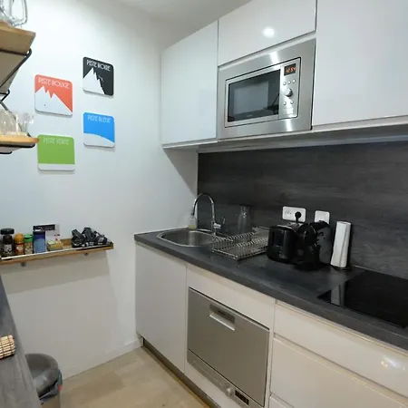 Appartement Comfortable Near Bois De Vincennes Parijs
