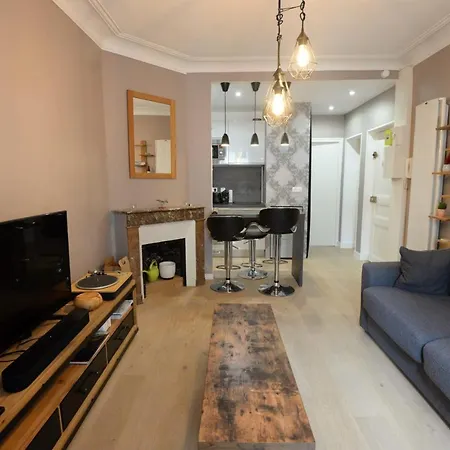 Comfortable Near Bois De Vincennes Parijs
